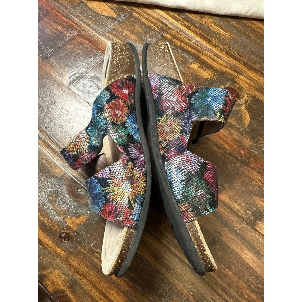 ABEO Blythe Multi Floral Snake Embossed Leather Orthotic Slide Sandals Womens 8N
